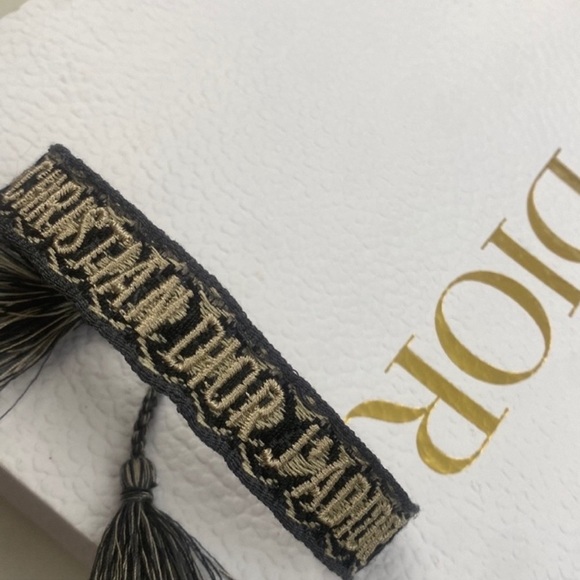 Dior Jewelry - Woven friendship bracelet